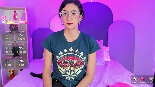 Snapshot of SophieGomez22 chatting on September 25, 2025, 11:27 am SophieGomez22 online show from September 25, 2025, 11:27 am