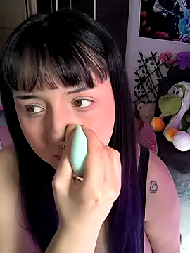 MaddyFooxx online show from March 26, 2026, 7:45 pm