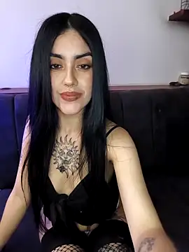 Snapshot of Mazikeen-- chatting on November 30, 2025, 9:48 pm Mazikeen-- online show from November 30, 2025, 9:48 pm