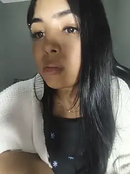 Snapshot of Livia_Diaz chatting on May 16, 2026, 1:48 am Livia Diaz online show from May 16, 2026, 1:48 am