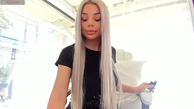 Russian Ava online show from April 12, 2026, 9:23 am