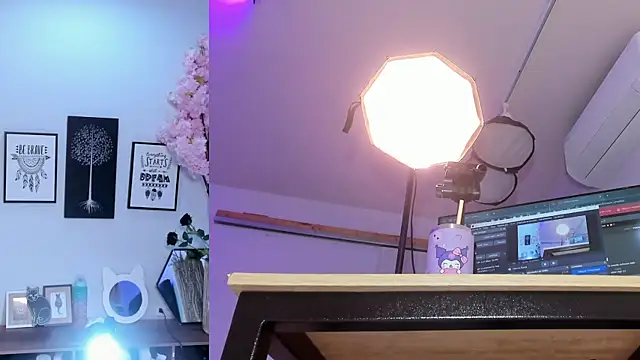 Siouxsie cenobite online show from March 17, 2026, 12:08 pm