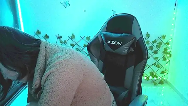 Lady breaks hearts online show from February 14, 2026, 10:26 am