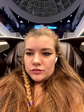 Snapshot of Holy_Tereza chatting on January 10, 2026, 3:40 pm Holy Tereza online show from January 10, 2026, 3:40 pm