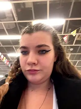 Snapshot of Holy_Tereza chatting on January 9, 2026, 3:41 pm Holy Tereza online show from January 9, 2026, 3:41 pm