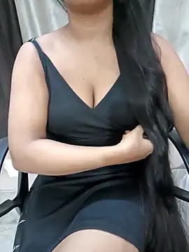 Snapshot of Disha_33 chatting on November 11, 2025, 1:00 am Disha 33 online show from November 11, 2025, 1:00 am