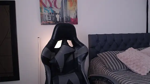 Snapshot of miawilson_1 chatting on September 14, 2025, 4:13 am miawilson 1 online show from September 14, 2025, 4:13 am