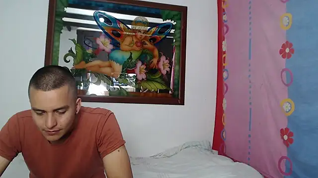 lizandandrew hot online show from March 23, 2025, 12:58 am