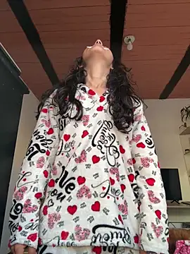 ViolettaSummer online show from April 12, 2026, 12:19 pm