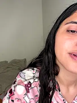 Snapshot of ViolettaSummer chatting on November 2, 2025, 11:54 pm ViolettaSummer online show from November 2, 2025, 11:54 pm