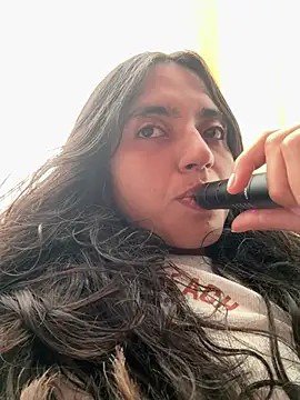 ViolettaSummer online show from March 18, 2026, 5:36 pm