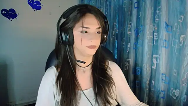 Dollbehavior  online show from November 15, 2025, 4:27 am