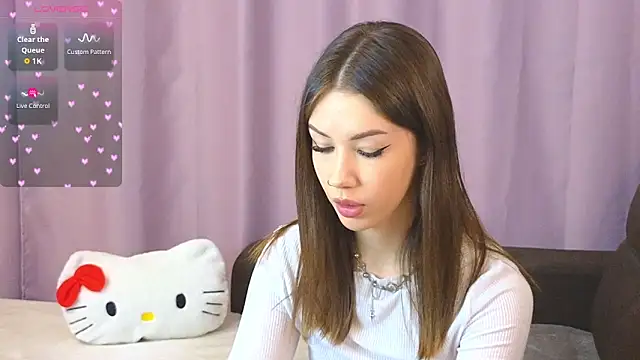 ellie kramer online show from December 4, 2025, 7:46 pm