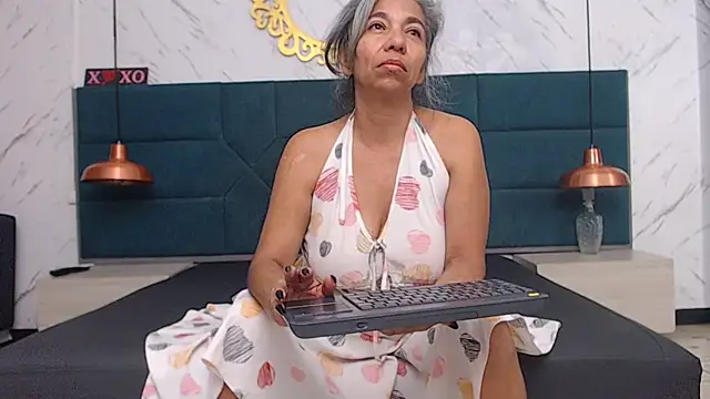 Snapshot of chanel_grant chatting on December 3, 2025, 8:30 pm chanel grant online show from December 3, 2025, 8:30 pm