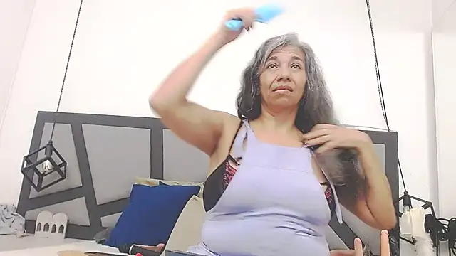 Snapshot of chanel_grant chatting on October 23, 2025, 8:07 pm chanel grant online show from October 23, 2025, 8:07 pm