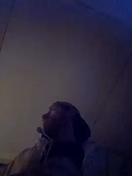 Snapshot of Snowwisss chatting on December 3, 2024, 12:34 pm Snowwisss online show from December 3, 2024, 12:34 pm