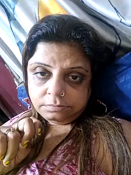 Snapshot of Maaya66 chatting on December 14, 2025, 9:53 pm Maaya66 online show from December 14, 2025, 9:53 pm