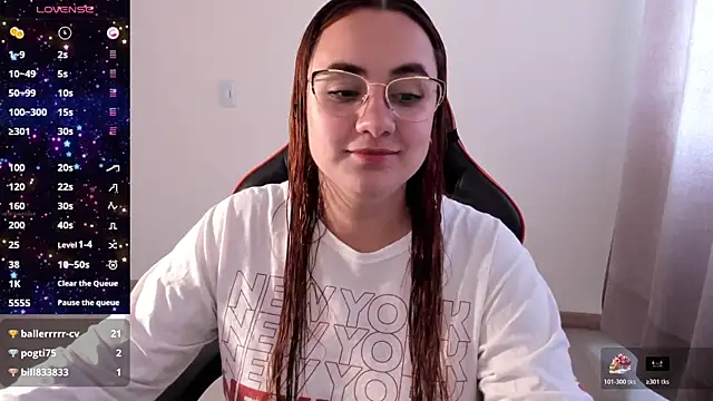 Snapshot of maryluna95 chatting on October 22, 2025, 5:34 pm maryluna95 online show from October 22, 2025, 5:34 pm