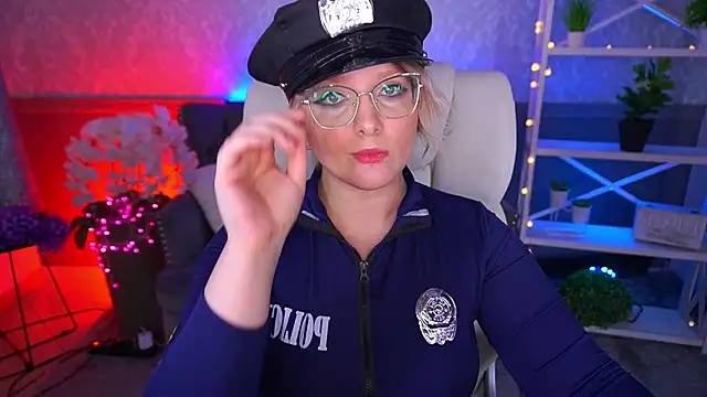 CoolTatis online show from February 23, 2026, 7:42 am