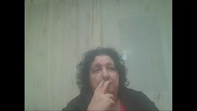 Snapshot of maturekorine chatting on January 11, 2026, 6:48 pm maturekorine online show from January 11, 2026, 6:48 pm