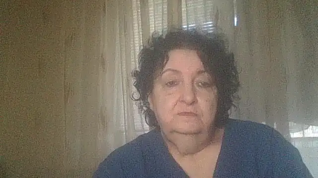 Snapshot of maturekorine chatting on October 28, 2025, 1:10 pm maturekorine online show from October 28, 2025, 1:10 pm