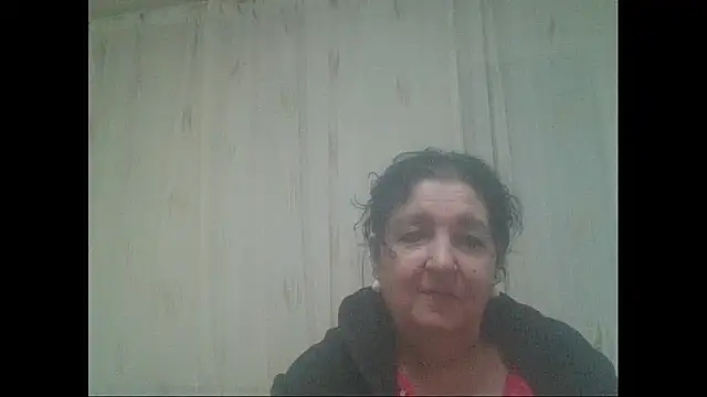 Snapshot of maturekorine chatting on January 12, 2026, 6:36 pm maturekorine online show from January 12, 2026, 6:36 pm