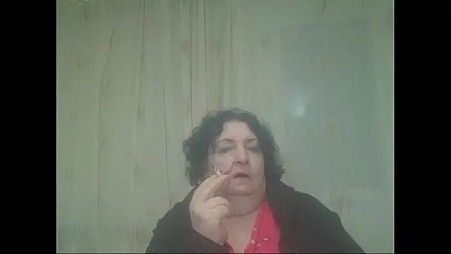 Snapshot of maturekorine chatting on November 7, 2025, 6:23 pm maturekorine online show from November 7, 2025, 6:23 pm