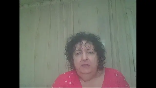 Snapshot of maturekorine chatting on November 6, 2025, 3:38 pm maturekorine online show from November 6, 2025, 3:38 pm