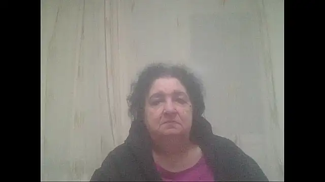 Snapshot of maturekorine chatting on December 1, 2025, 5:36 pm maturekorine online show from December 1, 2025, 5:36 pm