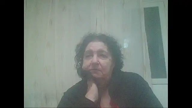 Snapshot of maturekorine chatting on December 18, 2025, 4:22 pm maturekorine online show from December 18, 2025, 4:22 pm