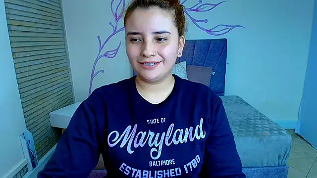 Snapshot of ZaraNolimits_ chatting on December 30, 2024, 6:16 pm ZaraNolimits online show from December 30, 2024, 6:16 pm