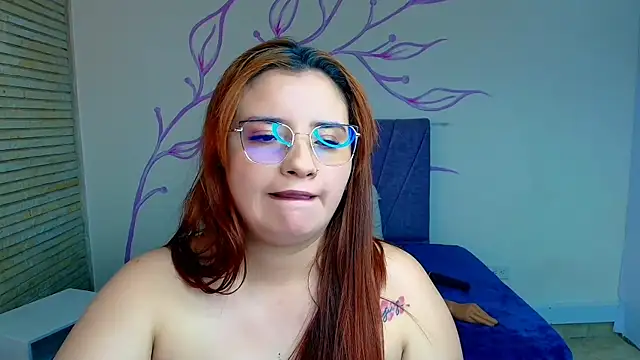 Snapshot of ZaraNolimits_ chatting on January 22, 2025, 5:49 pm ZaraNolimits online show from January 22, 2025, 5:49 pm