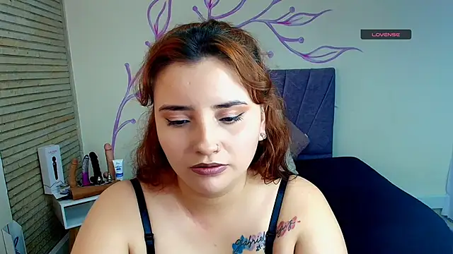 Snapshot of ZaraNolimits_ chatting on December 3, 2024, 7:39 pm ZaraNolimits online show from December 3, 2024, 7:39 pm