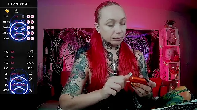 Snapshot of miss_jenna_lovee chatting on October 29, 2025, 3:27 am miss jenna lovee online show from October 29, 2025, 3:27 am