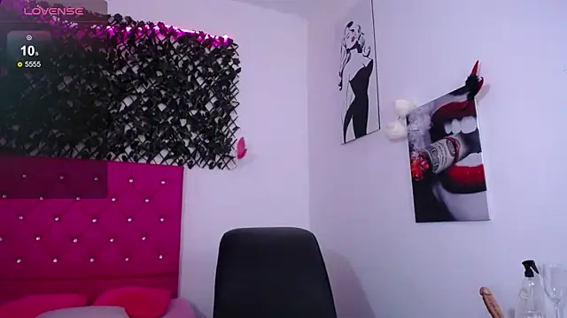 Snapshot of michel_cardona chatting on March 10, 2025, 6:12 pm michel cardona online show from March 10, 2025, 6:12 pm