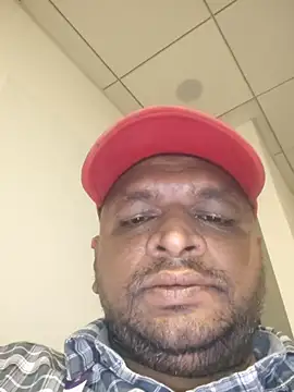 Snapshot of ITGuyhyd chatting on November 25, 2025, 3:01 pm ITGuyhyd online show from November 25, 2025, 3:01 pm