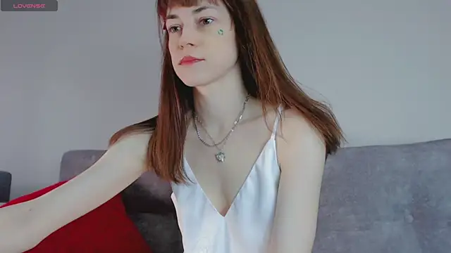 Snapshot of Amina_Barbarian chatting on December 16, 2024, 11:55 am Amina Barbarian online show from December 16, 2024, 11:55 am