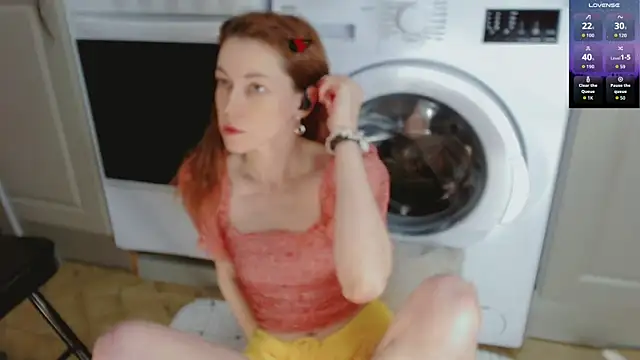 Snapshot of Amina_Barbarian chatting on September 28, 2025, 4:58 pm Amina Barbarian online show from September 28, 2025, 4:58 pm