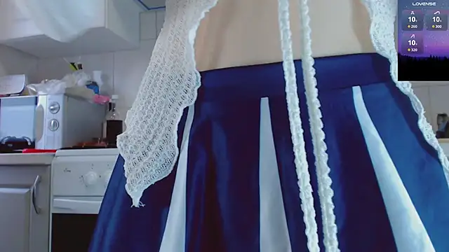 Snapshot of Amina_Barbarian chatting on December 2, 2025, 11:45 am Amina Barbarian online show from December 2, 2025, 11:45 am