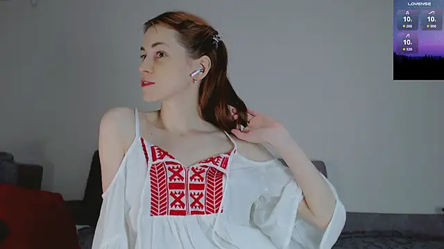 Snapshot of Amina_Barbarian chatting on November 8, 2025, 6:11 pm Amina Barbarian online show from November 8, 2025, 6:11 pm