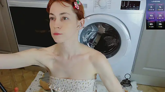 Snapshot of Amina_Barbarian chatting on December 13, 2025, 8:04 pm Amina Barbarian online show from December 13, 2025, 8:04 pm