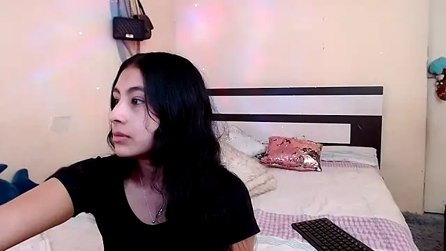 chika hellar online show from February 24, 2026, 9:04 pm