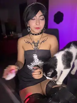 Snapshot of _Gothiccbitch_ chatting on July 12, 2026, 4:57 am Gothiccbitch online show from July 12, 2026, 4:57 am