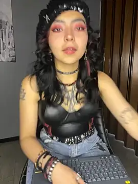 Snapshot of _Gothiccbitch_ chatting on January 16, 2025, 3:56 am  Gothiccbitch  online show from January 16, 2025, 3:56 am