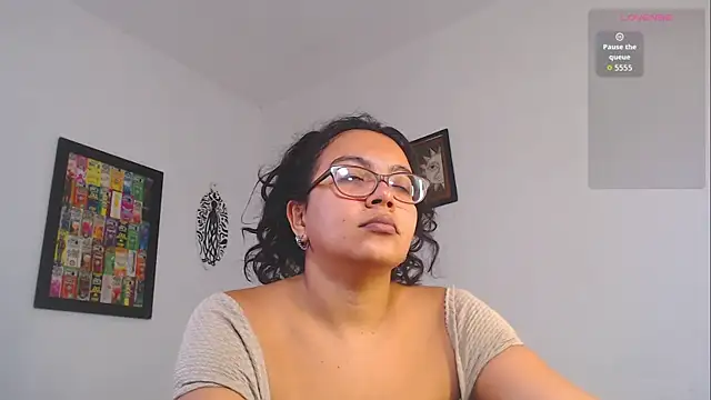 Snapshot of Rachell__420 chatting on August 1, 2026, 3:10 pm Rachell 420 online show from August 1, 2026, 3:10 pm