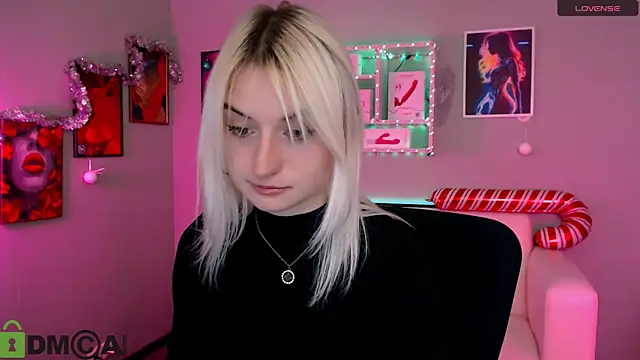 Snapshot of melisa_white1 chatting on January 5, 2026, 8:45 pm melisa white1 online show from January 5, 2026, 8:45 pm