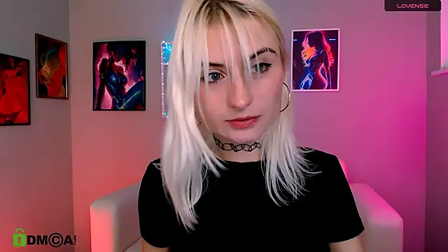 Snapshot of melisa_white1 chatting on December 5, 2025, 8:39 pm melisa white1 online show from December 5, 2025, 8:39 pm