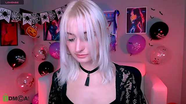 Snapshot of melisa_white1 chatting on October 22, 2025, 7:02 pm melisa white1 online show from October 22, 2025, 7:02 pm