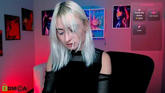 Snapshot of melisa_white1 chatting on November 21, 2025, 8:30 pm melisa white1 online show from November 21, 2025, 8:30 pm