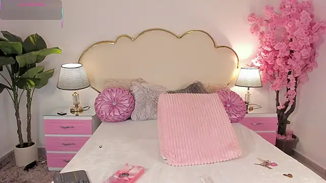 CahitlinBell online show from February 11, 2026, 6:57 am